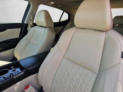 Used 2021 Nissan Maxima Platinum w/ Sport Mat Group FWD image 12