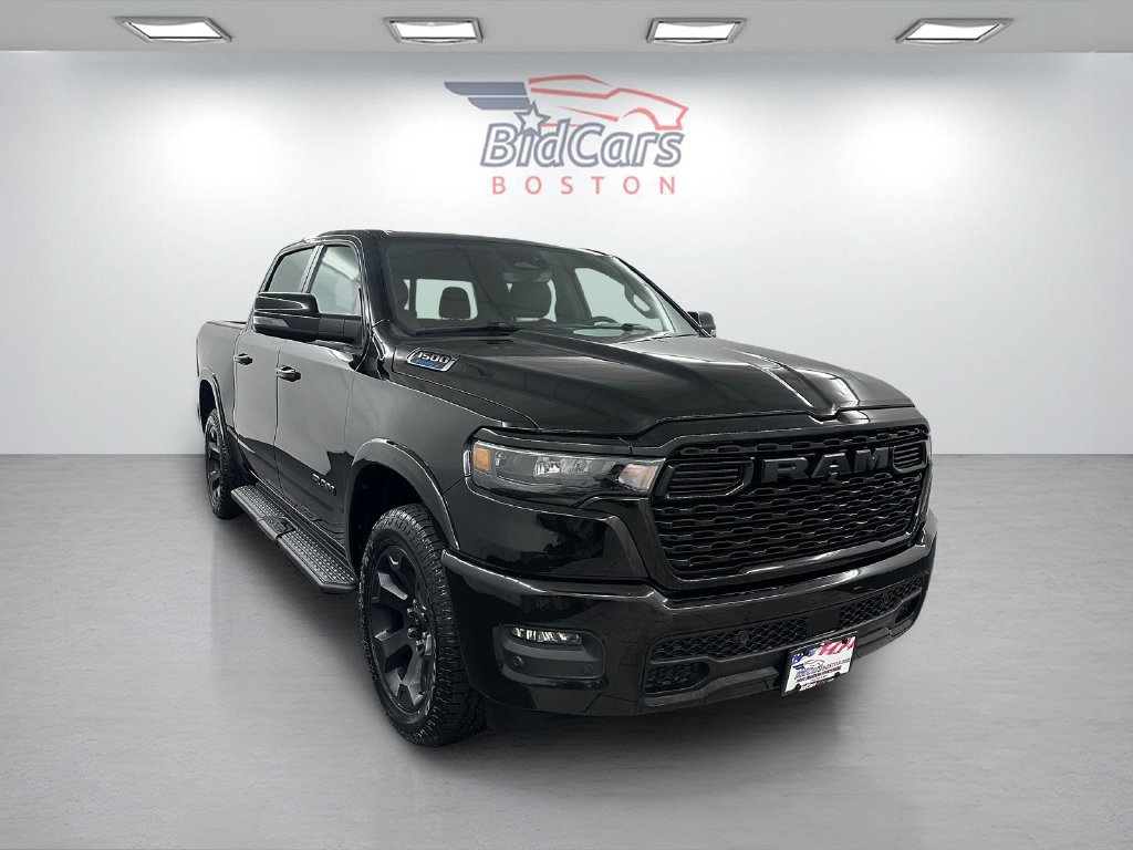 Used 2025 RAM 1500 Big Horn AWD/4WD image 3
