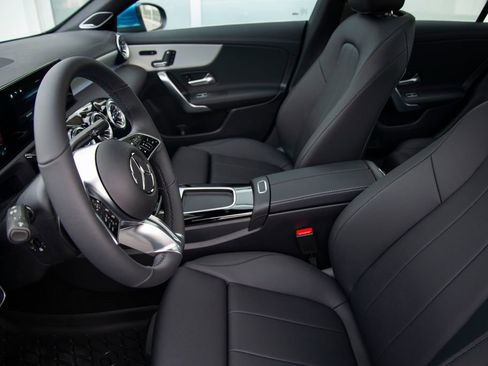 Used 2026 Mercedes-Benz CLA 250 4MATIC image 11