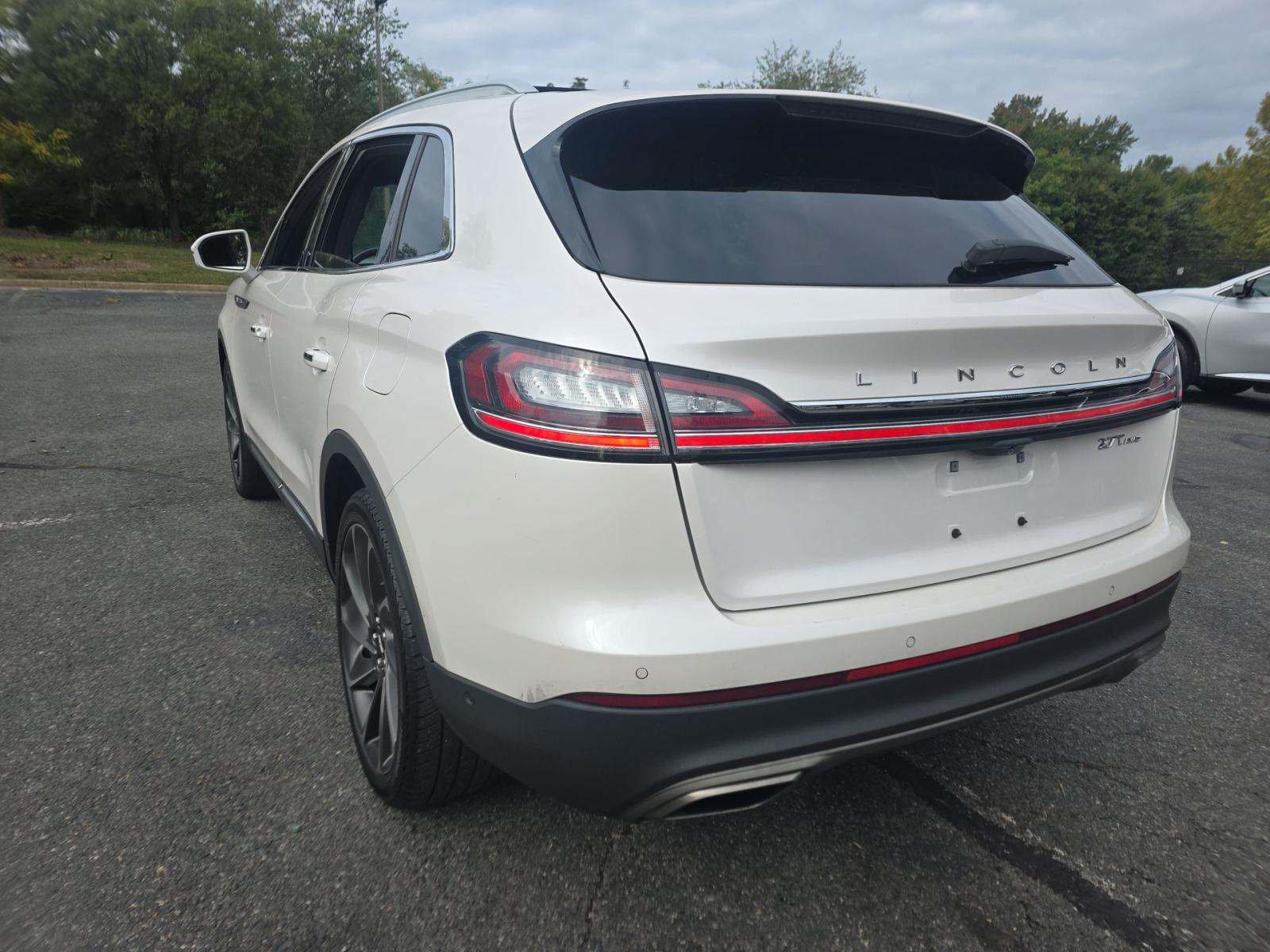 Used 2019 Lincoln Nautilus Reserve w/ Ultimate Package AWD/4WD image 3