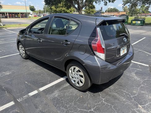 Used 2015 Toyota Prius C Two FWD image 7