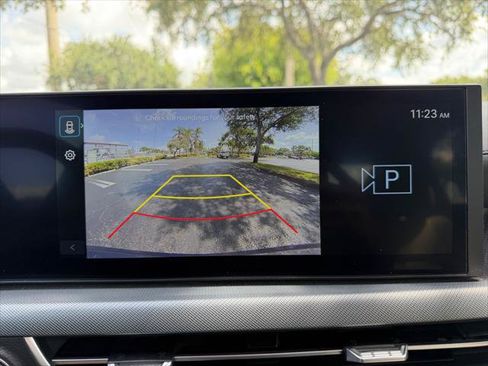 Used 2025 Hyundai Sonata SE FWD image 27