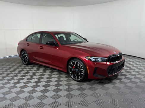 Used 2026 BMW 330i xDrive Sedan w/ M Sport Package AWD/4WD image 7