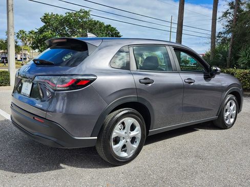 Certified 2023 Honda HR-V LX image 7