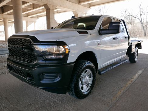 Used 2023 RAM 2500 Tradesman image 21