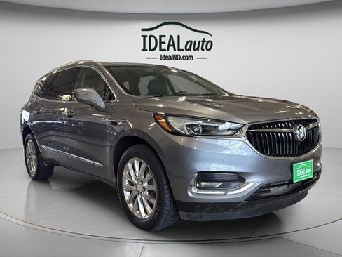 Used 2020 Buick Enclave Premium w/ Surround and Sites Package AWD/4WD image 9