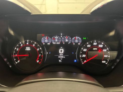 Used 2023 Chevrolet Camaro LT RWD image 21