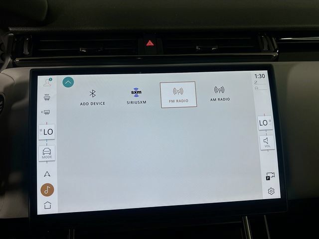 Used 2026 Land Rover Range Rover Velar Dynamic SE AWD/4WD image 15