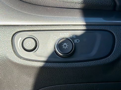 Used 2017 Buick Encore Preferred image 29