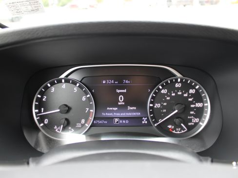 Certified 2022 Nissan Frontier SV AWD/4WD image 19