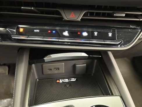 New 2026 Buick Envision Avenir image 19