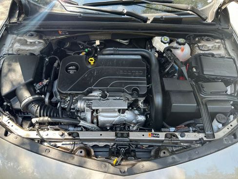 Used 2024 Chevrolet Malibu LT image 25