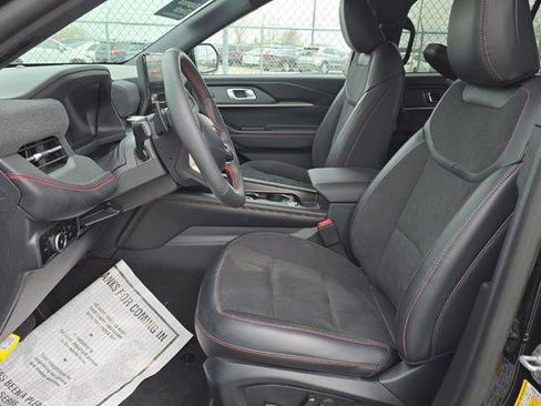 Used 2026 Ford Explorer ST AWD/4WD image 5