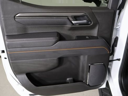 Used 2026 GMC Sierra 1500 AT4 w/ AT4 Premium Package image 17