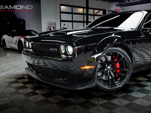 Used 2020 Dodge Challenger SRT Hellcat Redeye RWD image 9