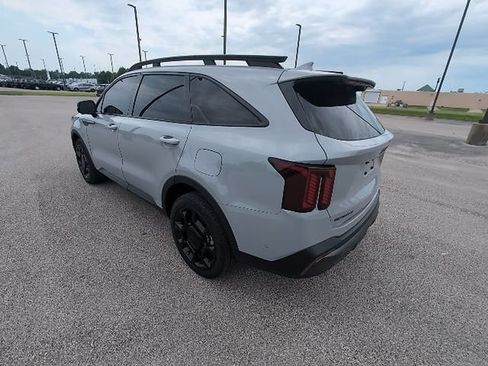 Used 2025 Kia Sorento SX Prestige AWD/4WD image 9