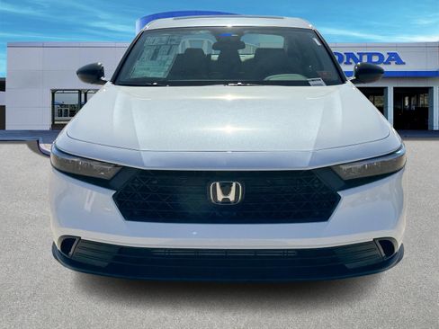 New 2025 Honda Accord SE image 9