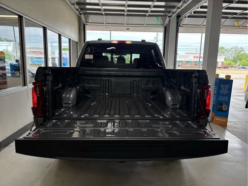 New 2026 Ford F150 XLT w/ Equipment Group 302A MID AWD/4WD image 8