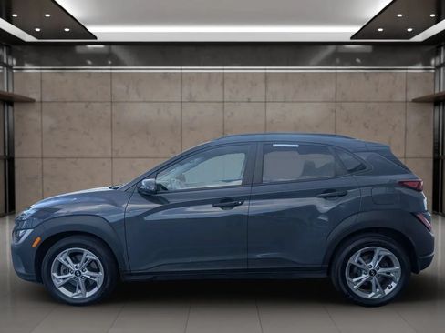 Used 2023 Hyundai Kona SEL AWD/4WD image 3