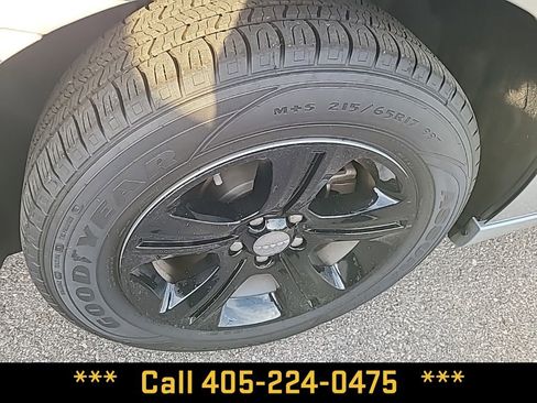 Used 2022 Dodge Charger SXT image 9