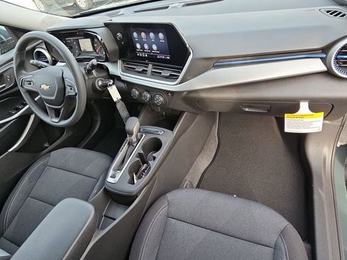 New 2026 Chevrolet Trax LS w/ LS Convenience Package image 25