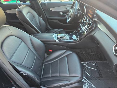 Used 2015 Mercedes-Benz C 300 4MATIC Sedan image 15