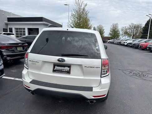 Used 2009 Subaru Forester 2.5X Limited AWD/4WD image 5