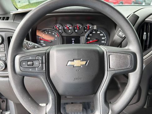 Used 2025 Chevrolet Silverado 1500 Custom AWD/4WD image 20