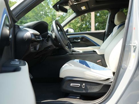 Certified 2025 Acura ADX A-Spec AWD/4WD image 15