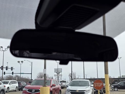 Used 2020 Nissan Kicks SR image 22