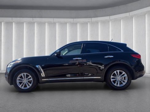 Used 2017 INFINITI QX70 2WD image 2