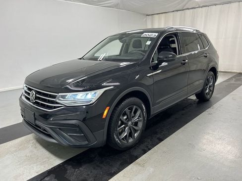 Certified 2023 Volkswagen Tiguan SE AWD/4WD image 5