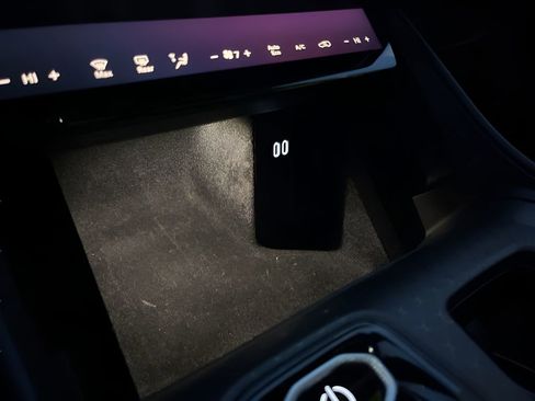 Used 2025 Jeep Wagoneer S Limited image 18