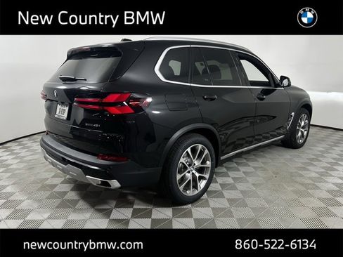 New 2026 BMW X5 xDrive40i w/ Climate Comfort Package image 7