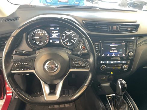 Used 2021 Nissan Rogue Sport SV w/ Technology Package AWD/4WD image 14