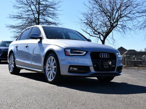 Used 2015 Audi A4 2.0T Premium image 29