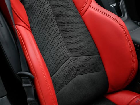 Used 2026 Chevrolet Corvette ZR1 w/ Stealth Interior Trim Package RWD image 68