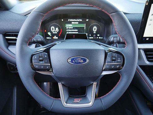 New 2025 Ford Explorer ST image 18