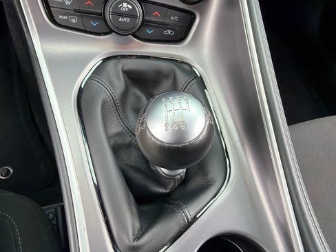 Used 2022 Dodge Challenger R/T Scat Pack w/ Shaker Package RWD image 16