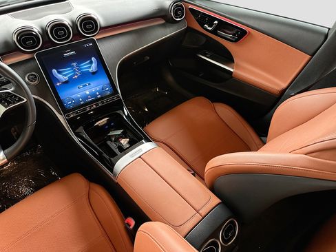 Used 2024 Mercedes-Benz C 300 Sedan image 23