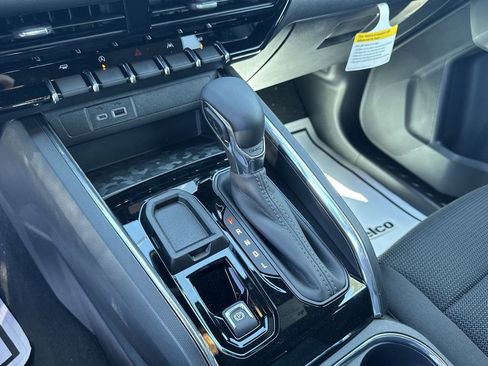 New 2026 GMC Canyon Elevation w/ Convenience Package RWD image 26