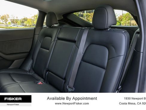 Used 2021 Tesla Model Y Long Range AWD/4WD image 19