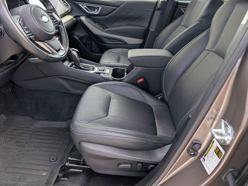 Used 2024 Subaru Forester Limited image 13