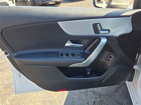 Used 2019 Mercedes-Benz A 220 4MATIC image 19