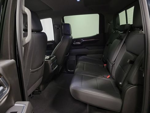 Used 2024 GMC Sierra 1500 Elevation w/ Elevation Premium Package AWD/4WD image 24