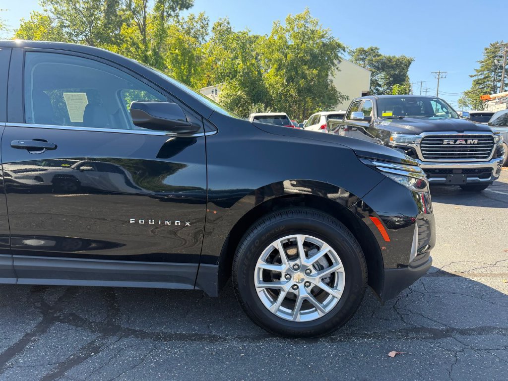 Used 2024 Chevrolet Equinox LT AWD/4WD image 22