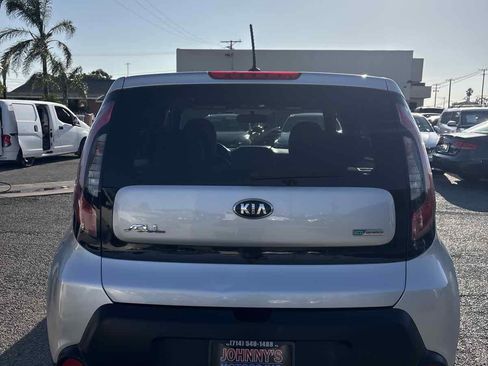 Used 2014 Kia Soul + w/ Eco Package FWD image 3