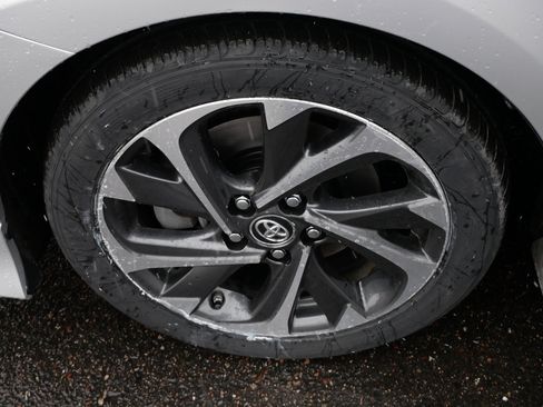 Used 2017 Toyota Corolla iM image 15