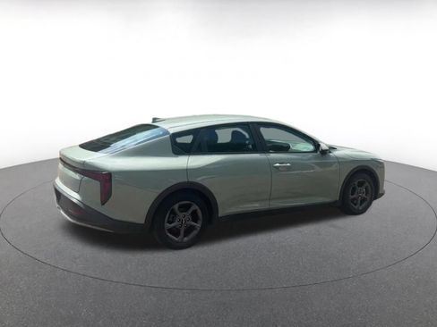 Used 2025 Kia K4 FWD image 12