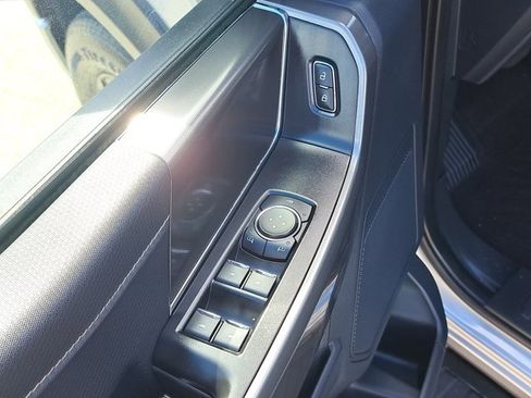 Certified 2022 Ford F150 XLT w/ Equipment Group 302A High image 21